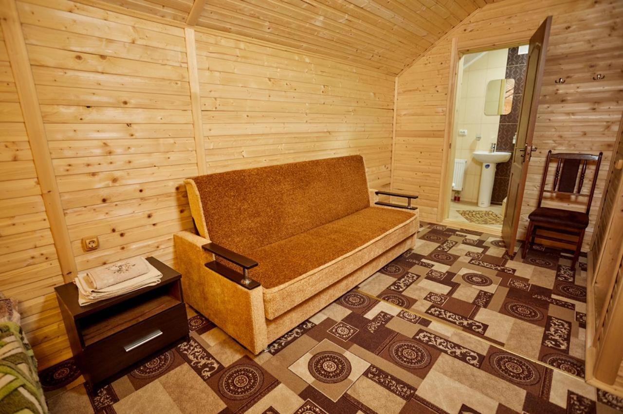 Villa Na Uzlissi Migovo Ngoại thất bức ảnh