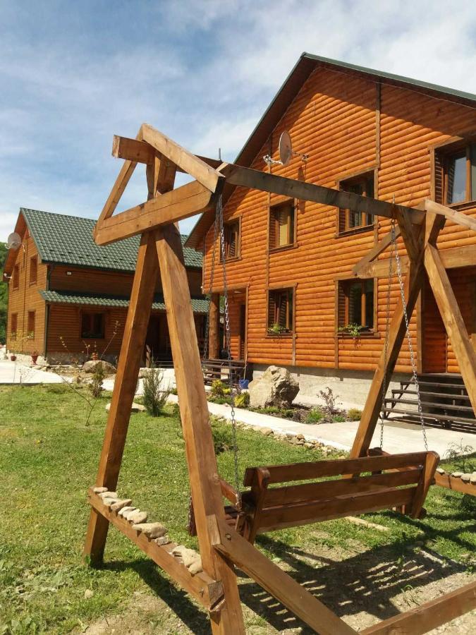 Villa Na Uzlissi Migovo Ngoại thất bức ảnh