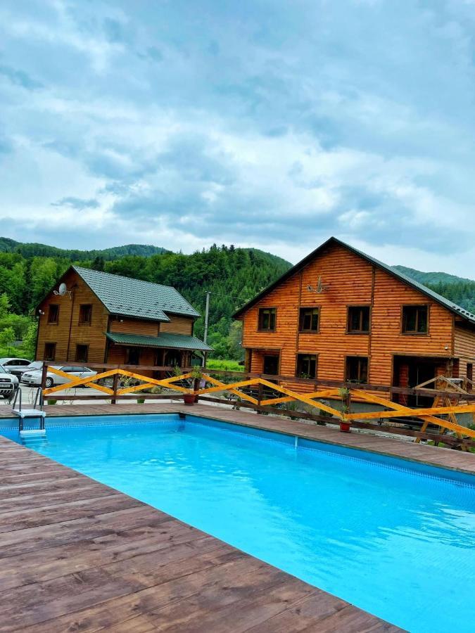 Villa Na Uzlissi Migovo Ngoại thất bức ảnh